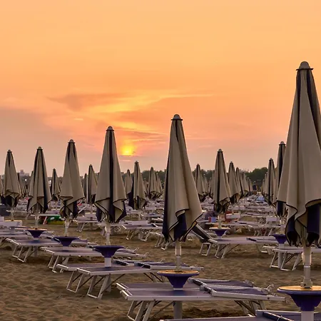 Appartamento Two-room Facing The Sea With A Beautiful View Bibione